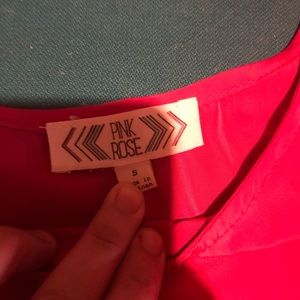 Very cute dress size small